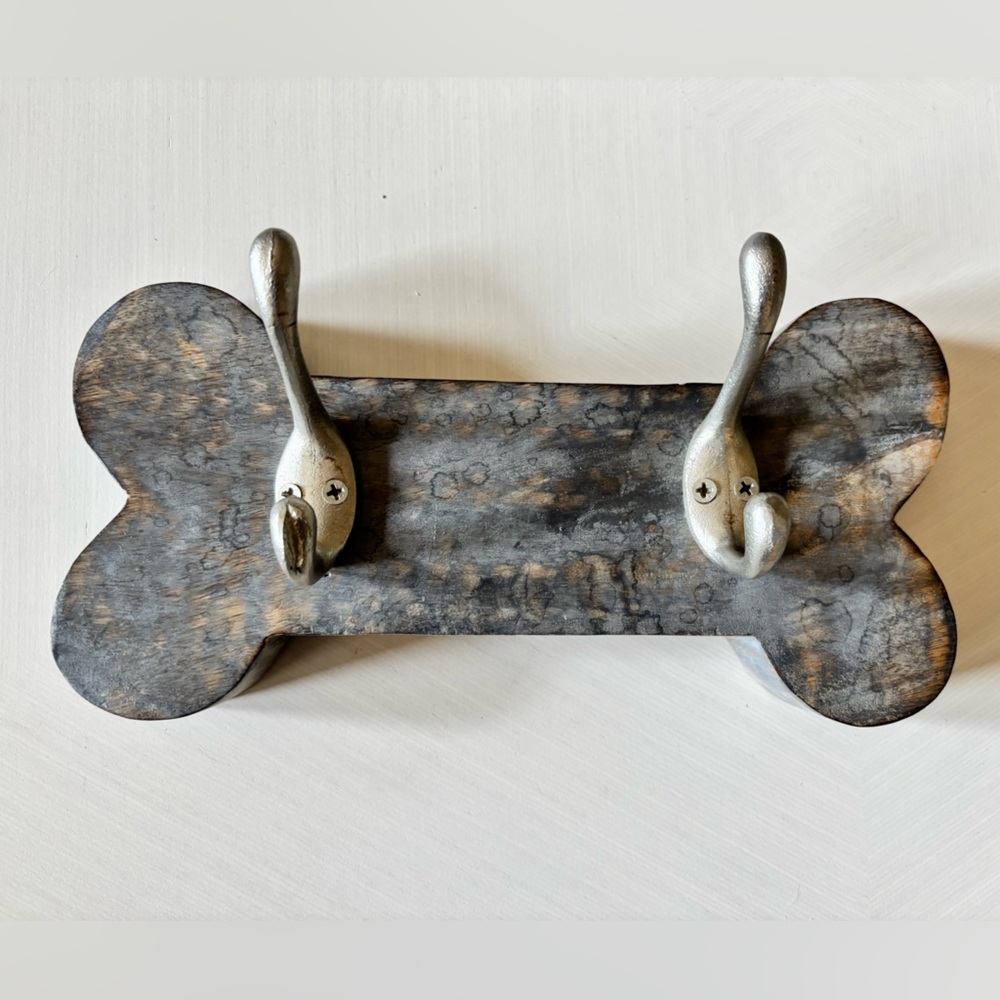 Rustic Bone Wall Hook Rack - Picture 2 of 7